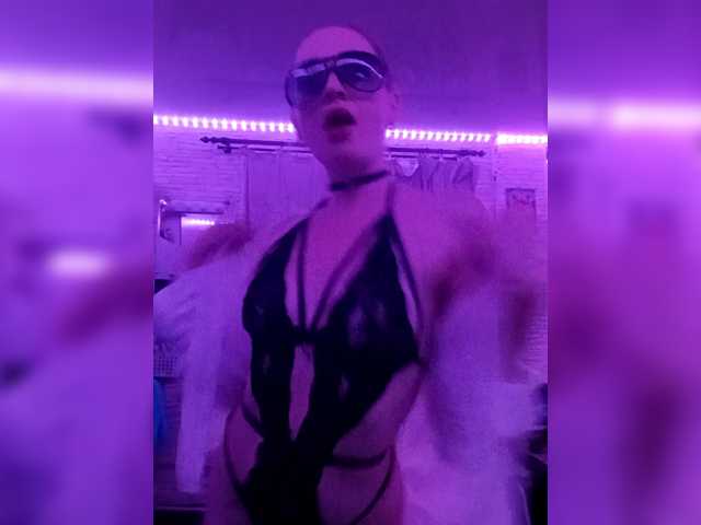  Bonnie777Clyde chat room