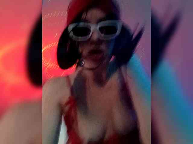 Bonnie777Clyde webcam
