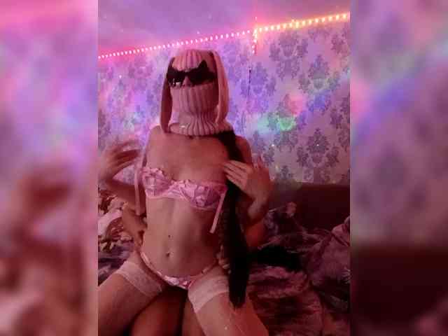 Bonnie777Clyde webcam