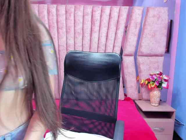 sarahsweett webcam