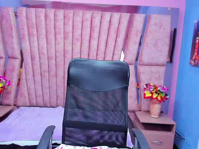 sarahsweett sarahsweett