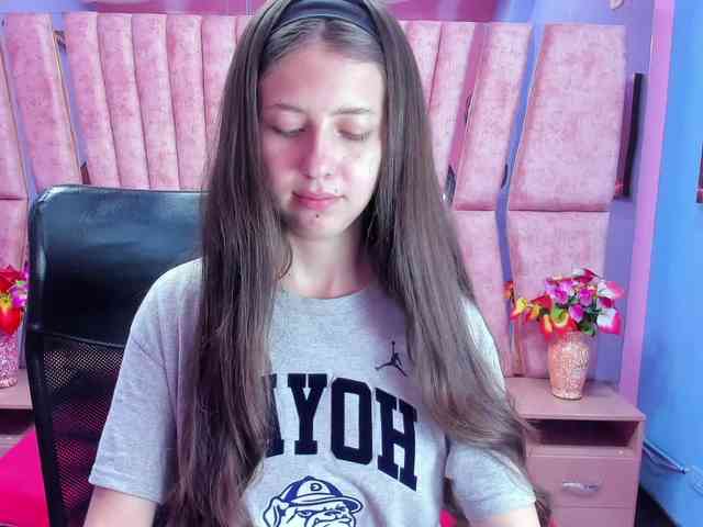 SarahSweett webcam