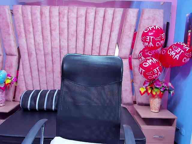 sarahsweett sarahsweett