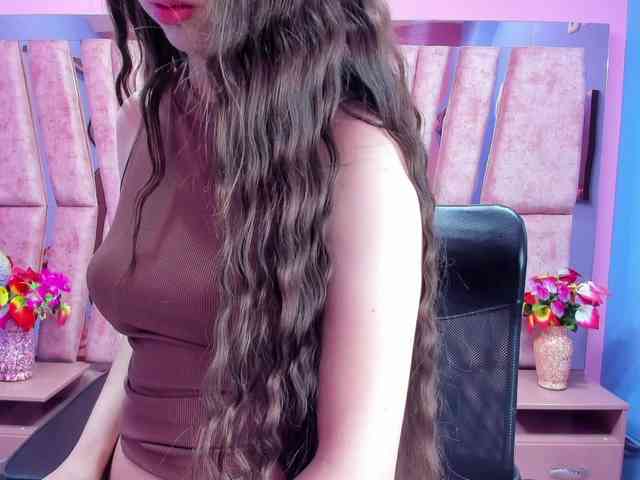 SarahSweett webcam
