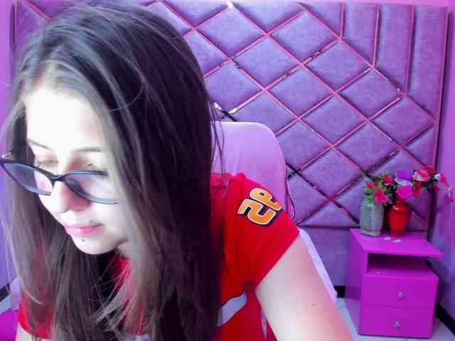 SarahSweett webcam