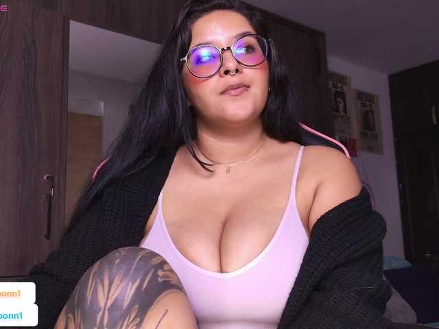 MissMoonn webcam bongacams model stream image