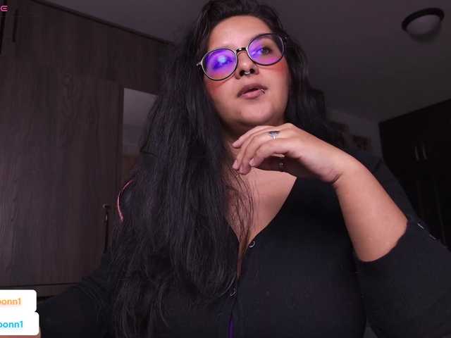 MissMoonn webcam