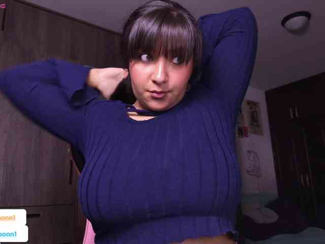 MissMoonn webcam