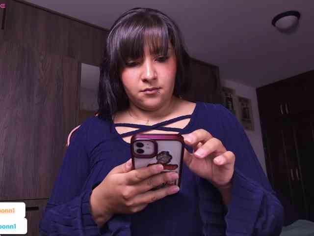 MissMoonn webcam