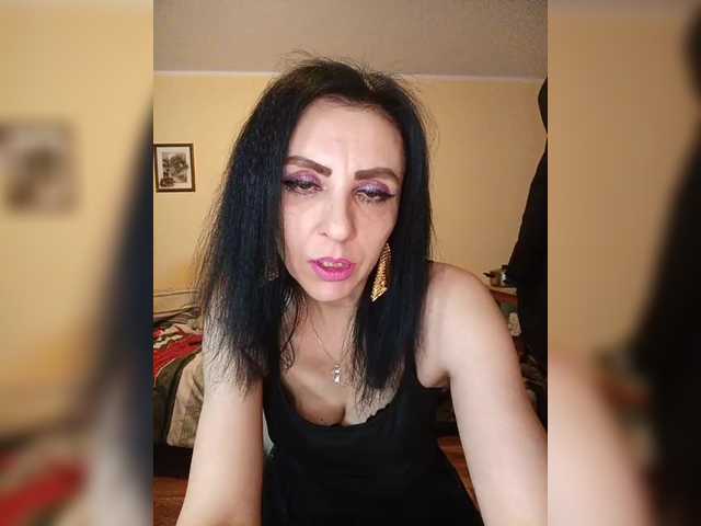 WikiStar's BongaCams show and profile