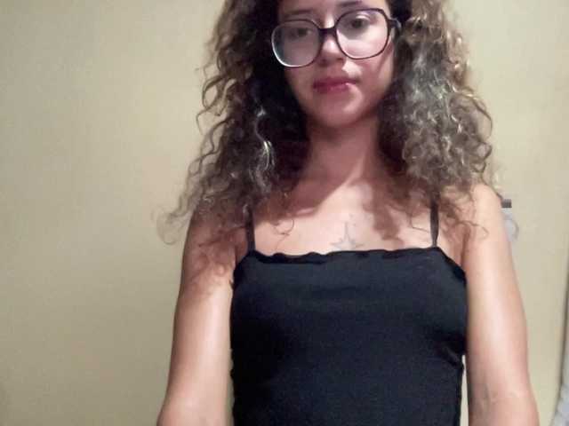  absolutehorror chat room