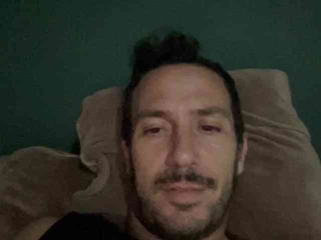 absolutehorror webcam