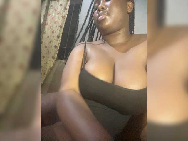  PrettyJade chat room