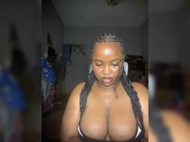 PrettyJade PrettyJade