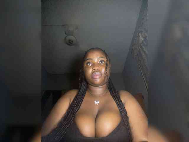 PrettyJade PrettyJade