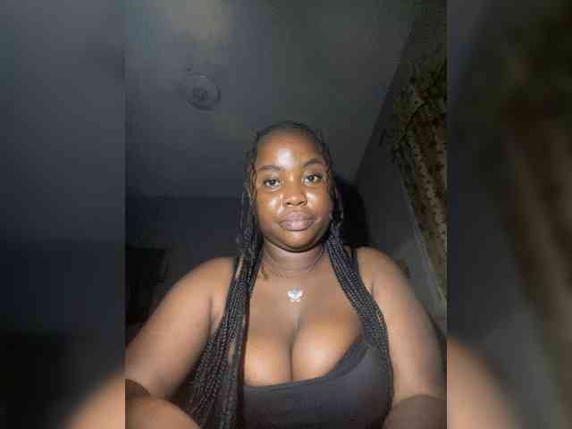 PrettyJade PrettyJade