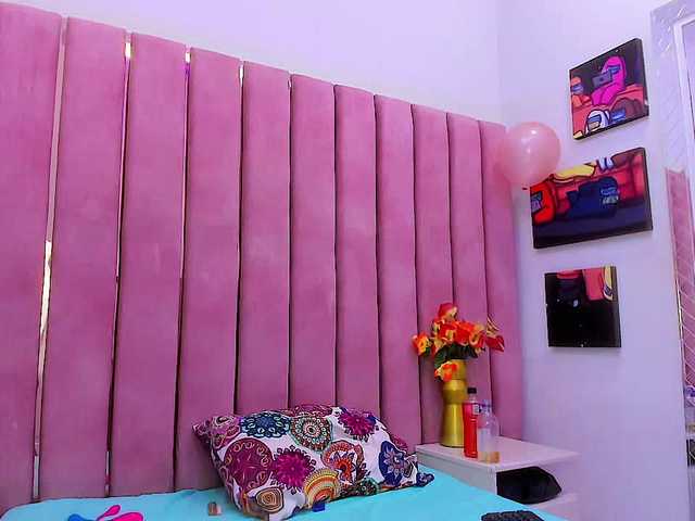 DulceeCherry's BongaCams show and profile