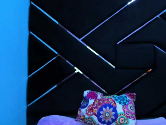 DulceeCherry's BongaCams show and profile