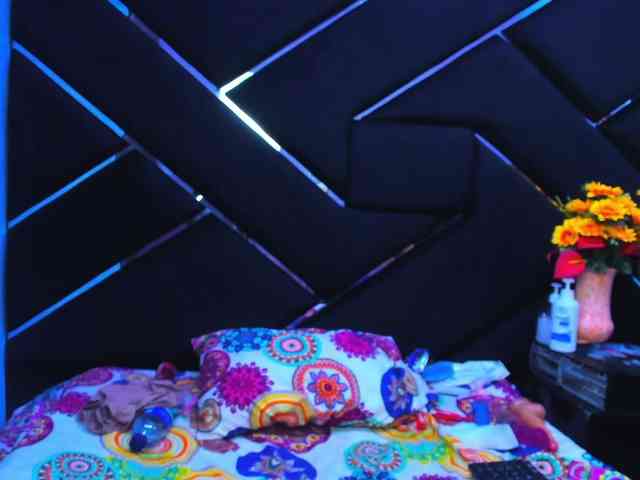 DulceeCherry DulceeCherry