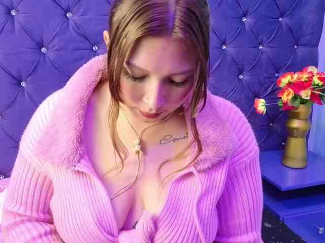 DulceeCherry webcam