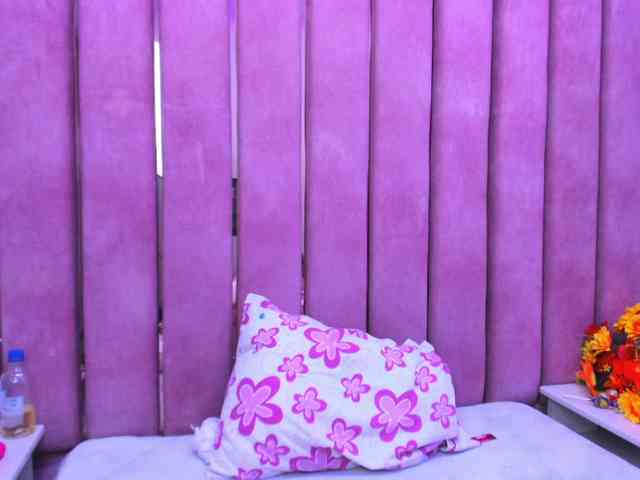 DulceeCherry DulceeCherry