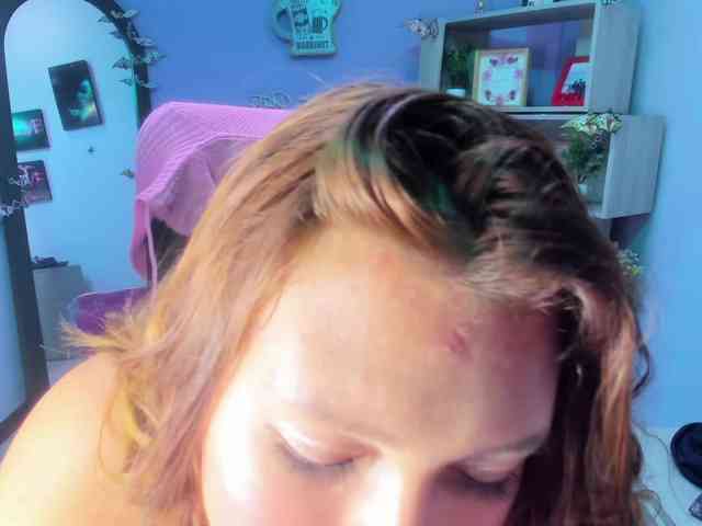 DulceeCherry webcam