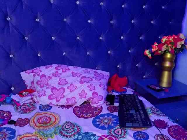 DulceeCherry webcam