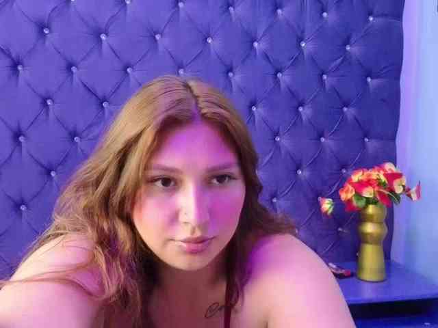 DulceeCherry webcam