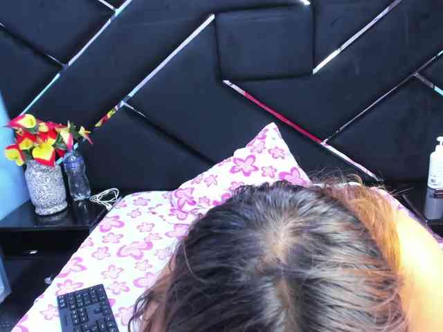 DulceeCherry DulceeCherry