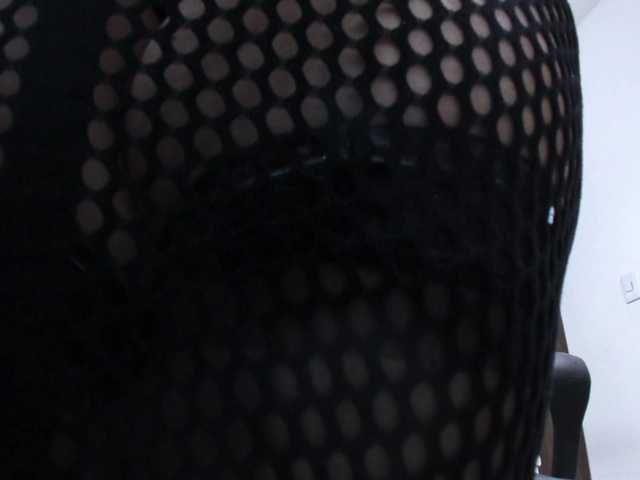 LeilaSmith's BongaCams show and profile