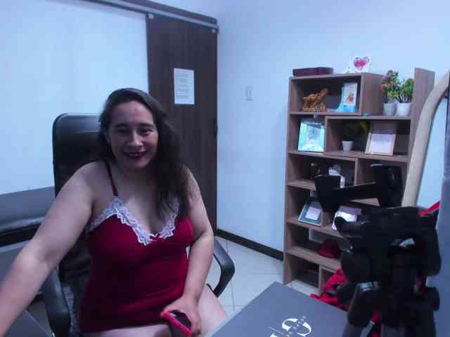 LeilaSmith webcam