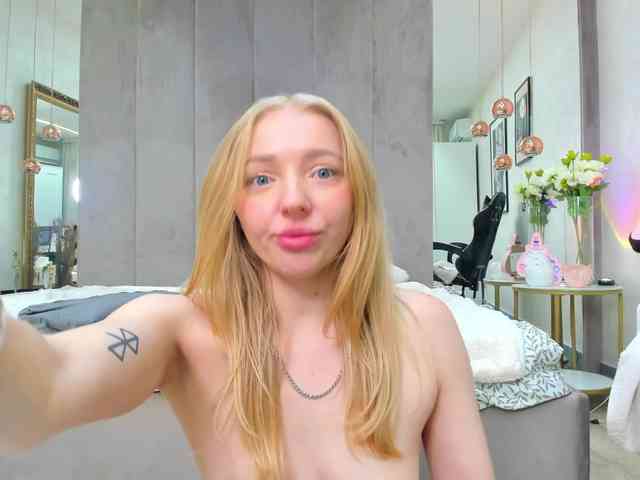 Sundy-Rose webcam