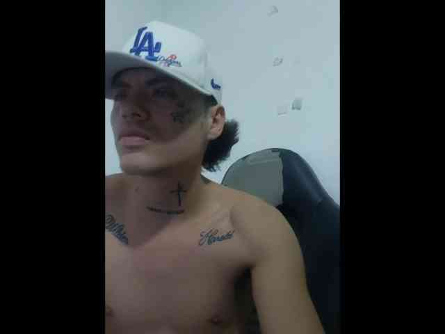 kevinperlas Live Webcam on BongaCams