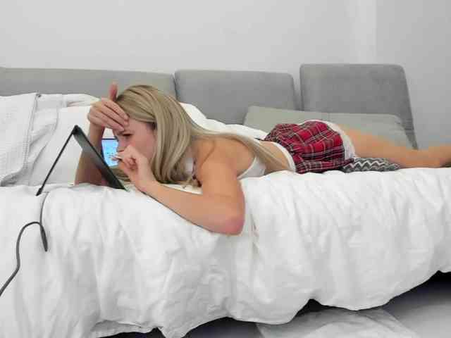 badvib Live Webcam on BongaCams