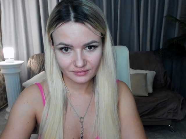 LexiLure – webcam model profile photo