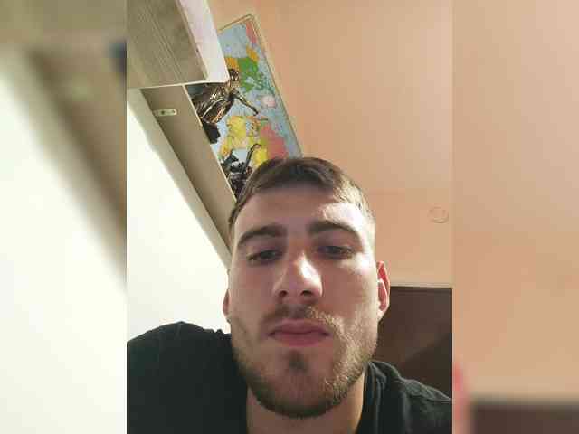 Lum7n