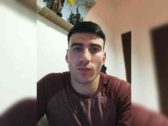 Lum7n