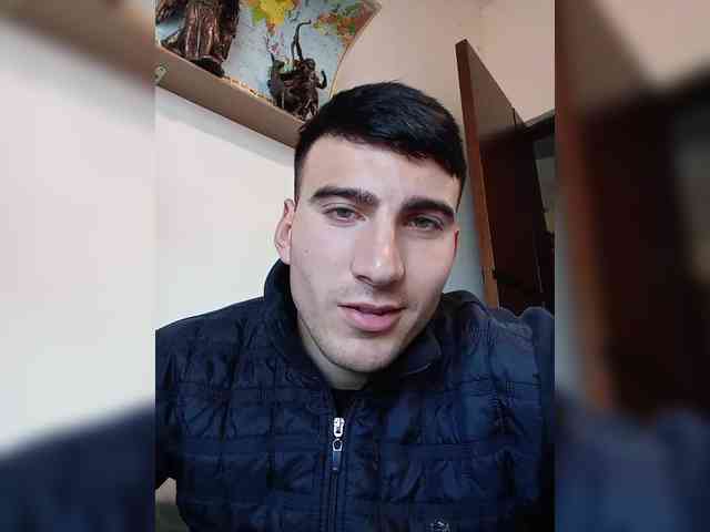 Lum7n