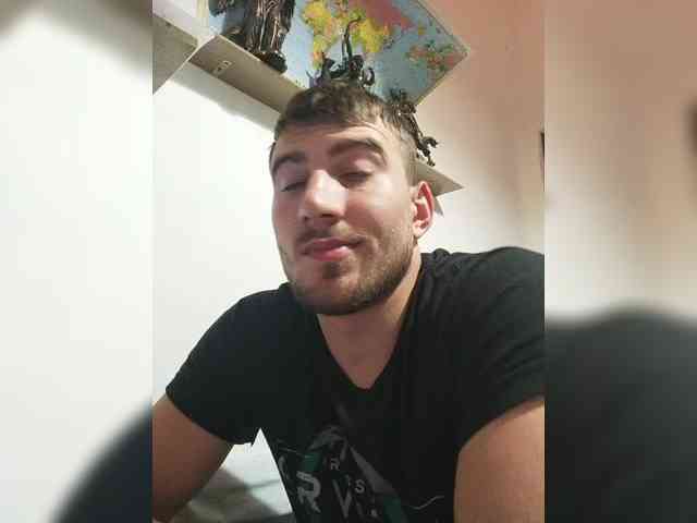 Lum7n