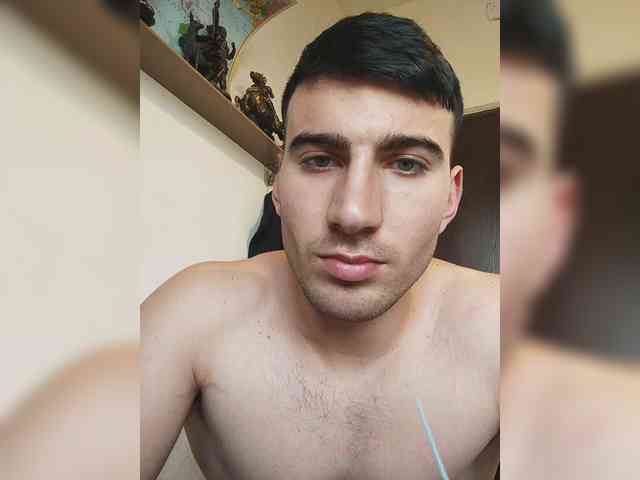 Lum7n