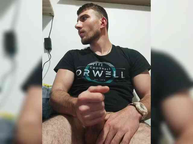 Lum7n