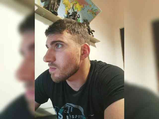 Lum7n