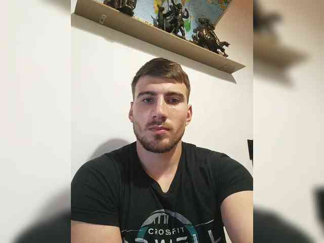 Lum7n