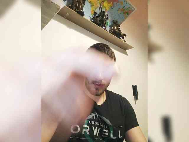 Lum7n