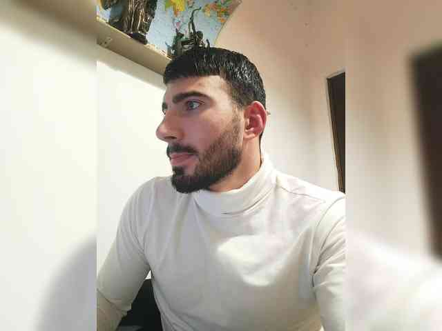 Lum7n