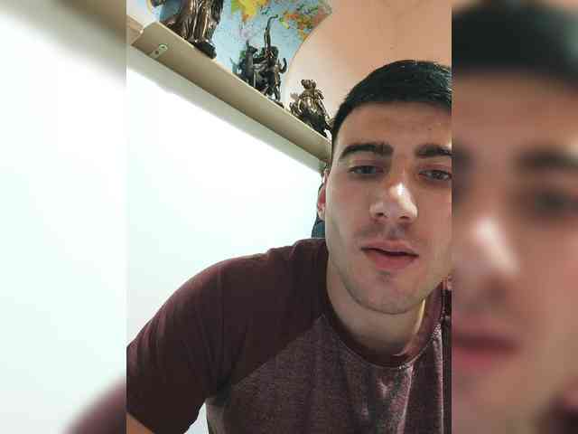 Lum7n