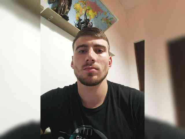 Lum7n