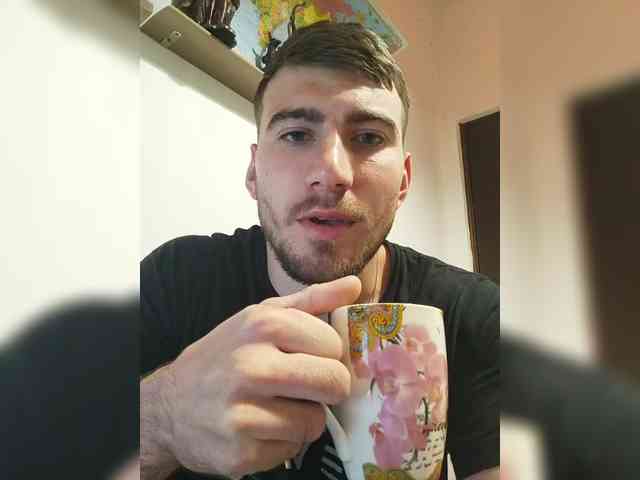 Lum7n