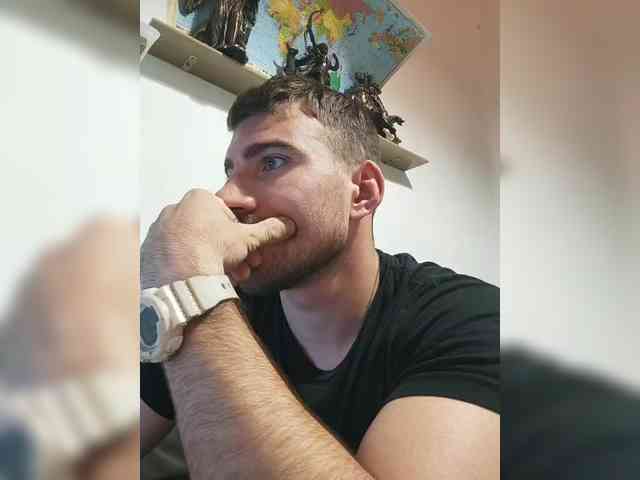 Lum7n