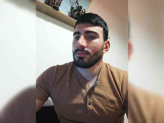 Lum7n